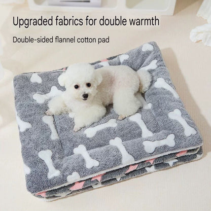 Pet sleeping bed mat warm blanket