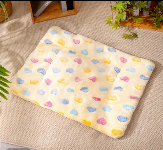 Dog and Cat Bed Winter Warm Mat Dog and Cat Sleeping Mat Pet Blanket